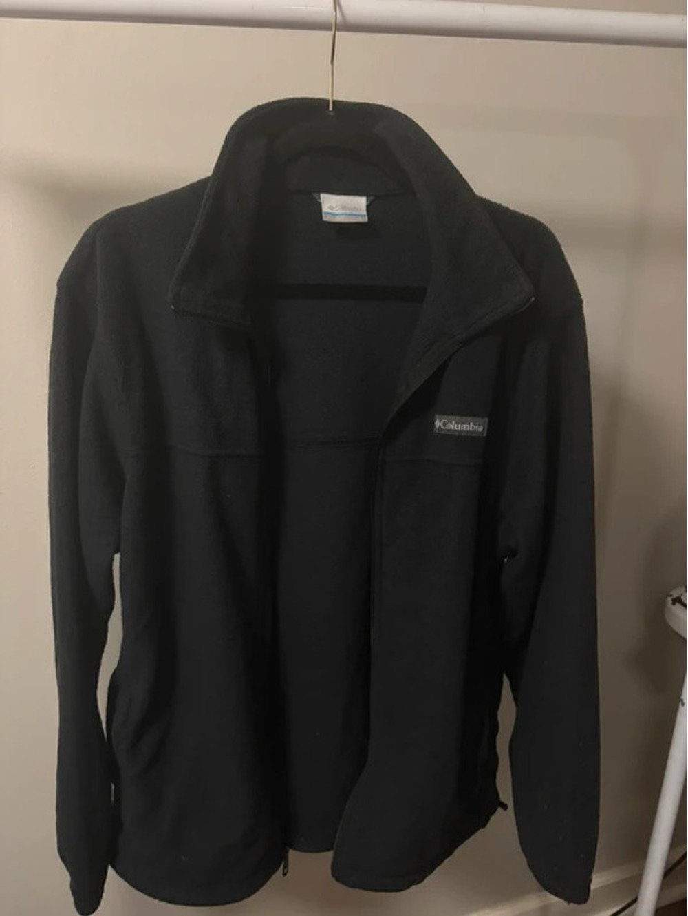 Black fleece Columbia jacket - L